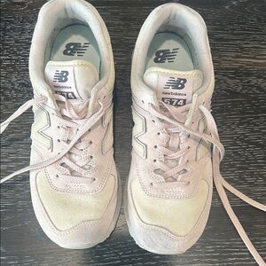 New Balance light pink sneakers